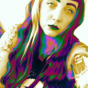 Meet your Posher, Tiffany